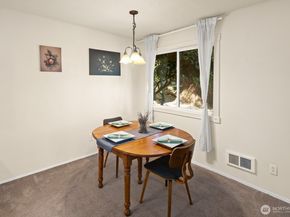 18904 8th Avenue NW 128, Shoreline WA 98177