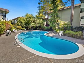 18904 8th Avenue NW 128, Shoreline WA 98177
