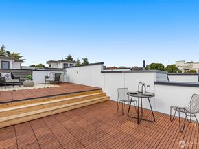 4410 Midvale Avenue N, Seattle WA 98103