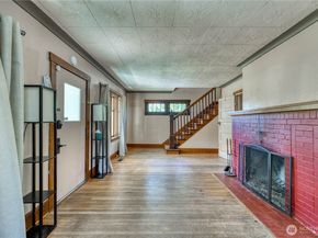 2150 N Callow Avenue, Bremerton WA 98312