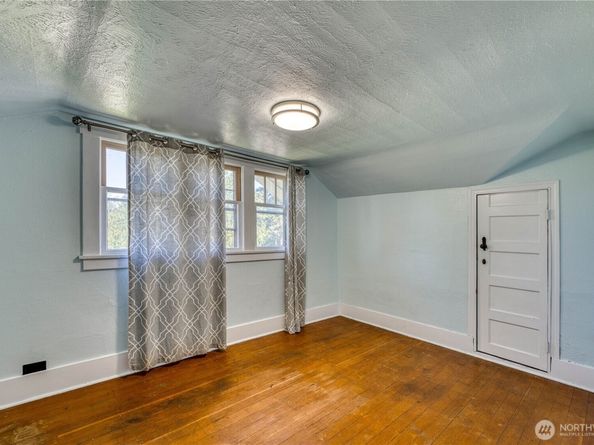 2150 N Callow Avenue, Bremerton WA 98312