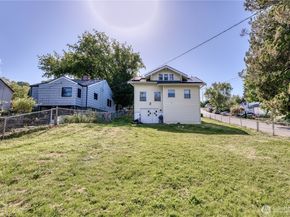 2150 N Callow Avenue, Bremerton WA 98312