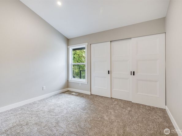 36720 55th Avenue S, Auburn WA 98001