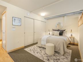 2015 Terry Avenue 208, Seattle WA 98121