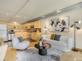 2015 Terry Avenue 208, Seattle WA 98121