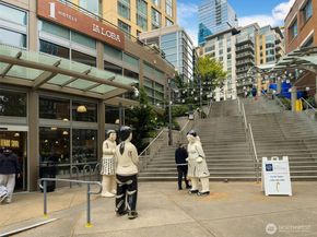 2015 Terry Avenue 208, Seattle WA 98121