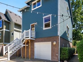 1414 25th Avenue B, Seattle WA 98122
