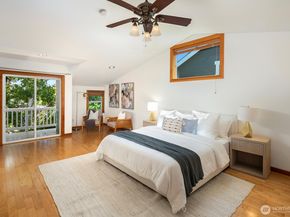 1414 25th Avenue B, Seattle WA 98122