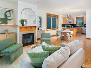 1414 25th Avenue B, Seattle WA 98122