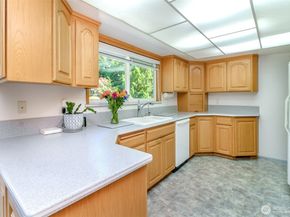 13632 183rd Avenue SE, Renton WA 98059