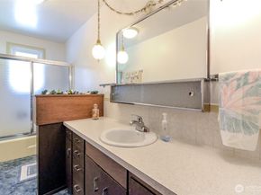 13632 183rd Avenue SE, Renton WA 98059