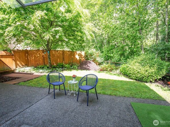 19 198th Place SE, Bothell WA 98012