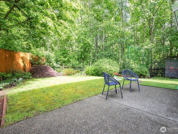 19 198th Place SE, Bothell WA 98012