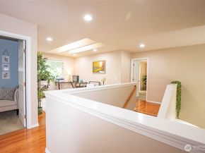 19 198th Place SE, Bothell WA 98012