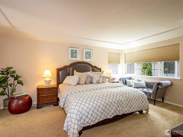 19 198th Place SE, Bothell WA 98012