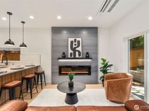 3807 NE 89th Street, Seattle WA 98115