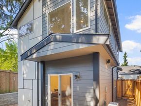 3807 NE 89th Street, Seattle WA 98115