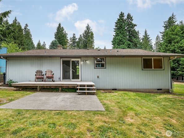 19713 Damson Road, Lynnwood WA 98036