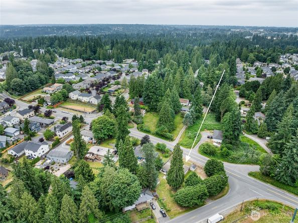 19713 Damson Road, Lynnwood WA 98036