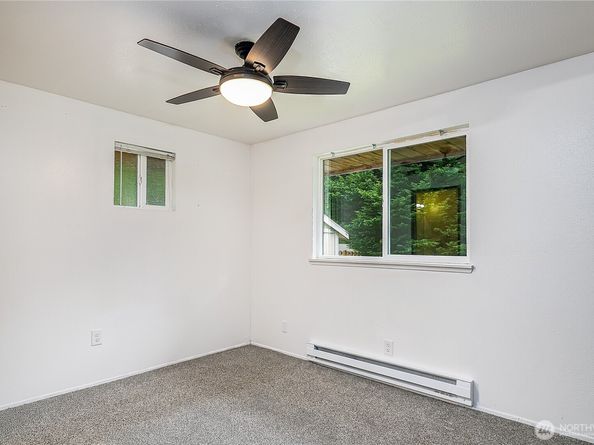 19713 Damson Road, Lynnwood WA 98036