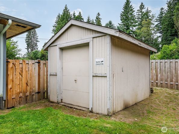 19713 Damson Road, Lynnwood WA 98036