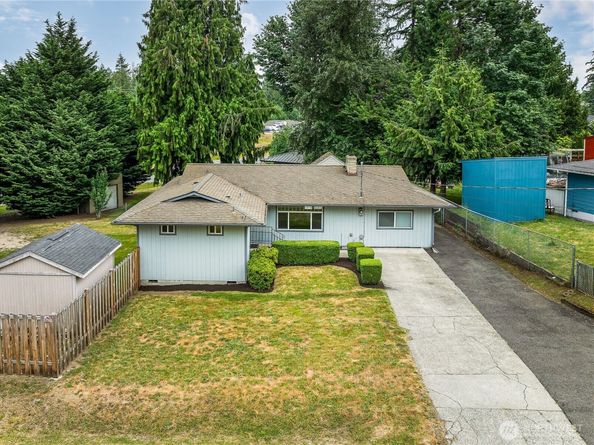 19713 Damson Road, Lynnwood WA 98036
