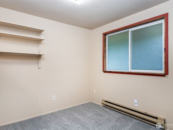 19713 Damson Road, Lynnwood WA 98036
