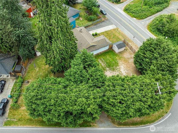 19713 Damson Road, Lynnwood WA 98036