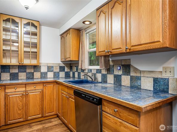19713 Damson Road, Lynnwood WA 98036