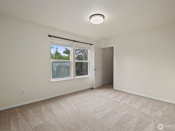 10129 224th Ave NE, Redmond WA 98053