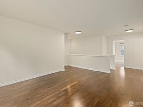10129 224th Ave NE, Redmond WA 98053