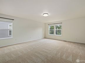 10129 224th Ave NE, Redmond WA 98053