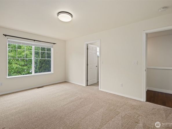 10129 224th Ave NE, Redmond WA 98053