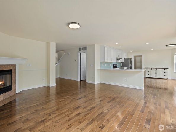 10129 224th Ave NE, Redmond WA 98053