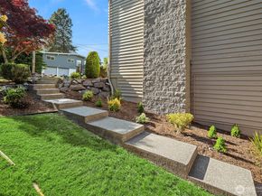 6202 122nd Avenue SE, Bellevue WA 98006