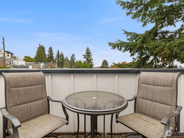 4556 34th Ave S, Seattle WA 98118