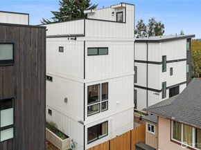 4556 34th Ave S, Seattle WA 98118