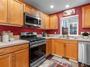 6405 Lombard Avenue A, Everett WA 98203