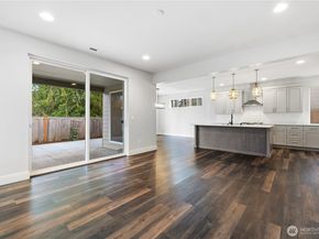 22213 17th Avenue W, Lynnwood WA 98036