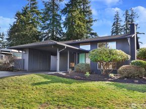 16505 67th Avenue W, Lynnwood WA 98037