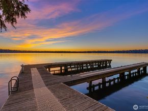 8025 W Mercer Way, Mercer Island WA 98040