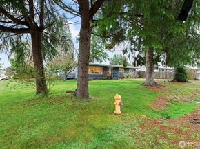 4902 NE 7th Place, Renton WA 98059