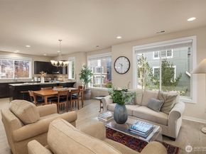 849 Third Avenue NE, Issaquah WA 98029