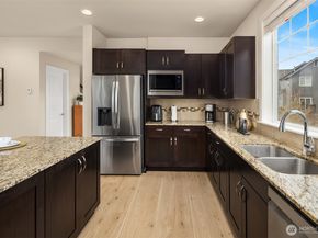 849 Third Avenue NE, Issaquah WA 98029