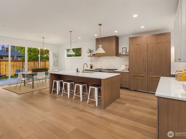13662 NE 101st Street, Kirkland WA 98033
