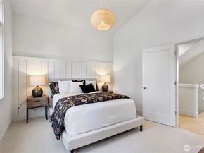 9315 132nd Avenue NE B, Kirkland WA 98033