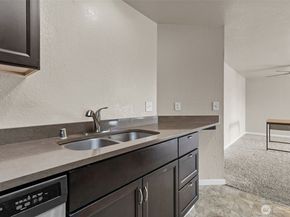 9815 Holly Drive A208, Everett WA 98204