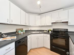 2360 43rd Avenue E 203, Seattle WA 98112