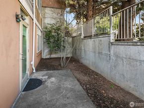 611 Highland Drive 101, Seattle WA 98109