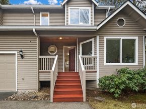 12704 37th Avenue NE, Seattle WA 98125